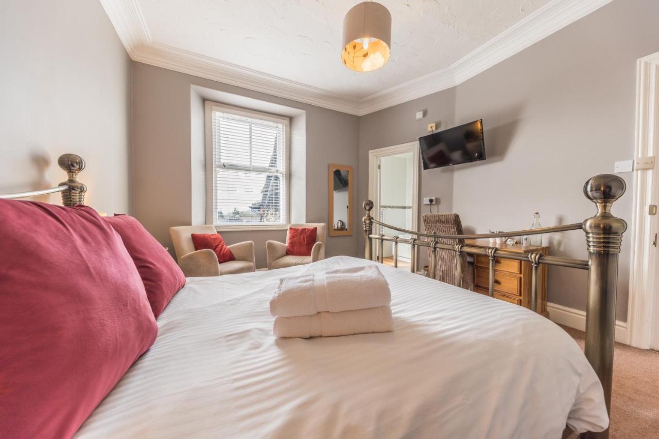 Holly-Wood Guest House Уиндермир Экстерьер фото